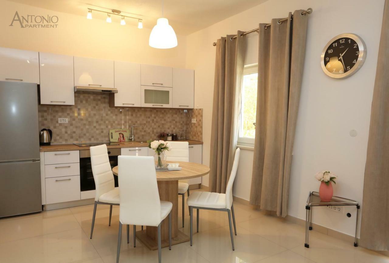 Antonio Apartment Sibenik Exterior photo
